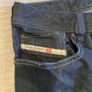 DIESEL Jeans.  Zatiny. Size: W34 L34.  Wash 0088Z (Dark Blue).